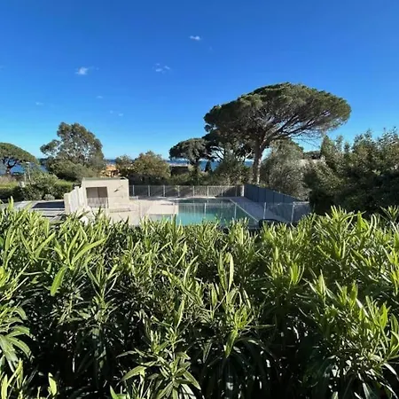 A 2 Min De La Apartment Sainte-Maxime